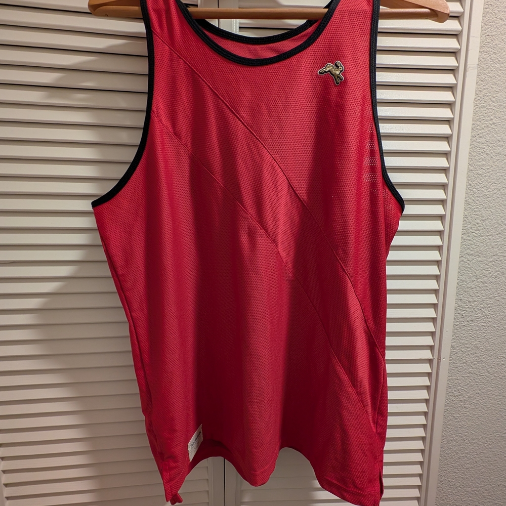 Tracksmith Van Cortlandt Mesh Singlet - Dark Rose/Black
